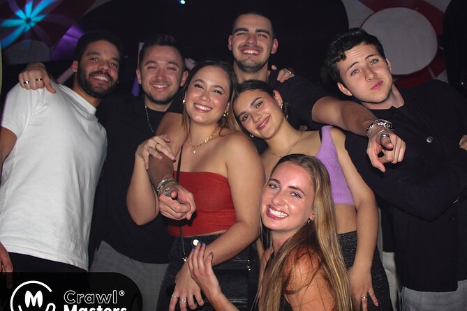 Pub Crawl Madrid - The social part: meeting people without awkward searching