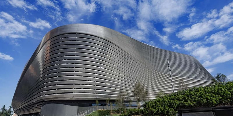 Real Madrid: Bernabeu Stadium SelfGuided Tour & Wine tasting - Getting to the Bernabéu: what your ticket really covers
