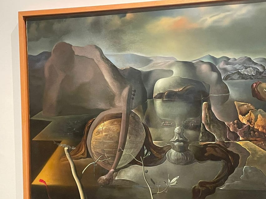 Reina Sofía Museum guided tour with ticket and skip the line - Key Points to Know Before You Go