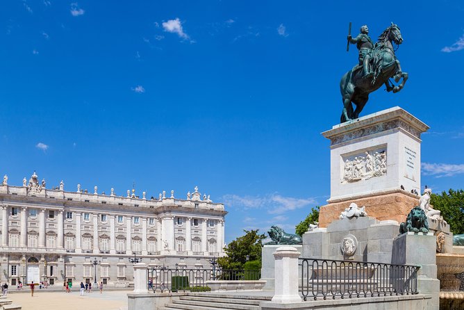 Royal Palace of Madrid Private Tour with Tickets - Key things to know before you go