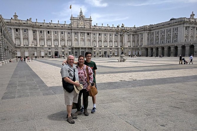 Royal Palace of Madrid private tour - The heart of the visit: Bourbon courts and 2800-room spectacle