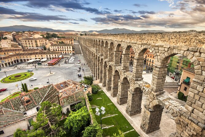Segovia Full Day Trip from Madrid - Segovia Cathedral: A Ticketed Gothic Highlight (Plan the Cost)