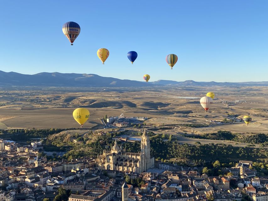 Segovia: Hot-Air Balloon Flight with Optional 3-Course Lunch - Key points to know before you go