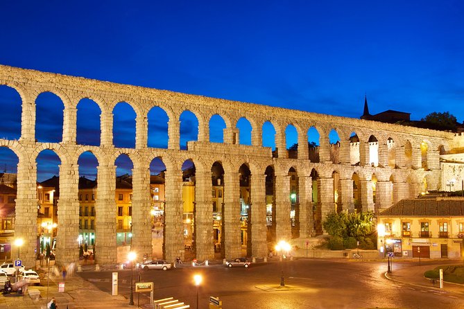 Segovia Private Day Trip from Madrid with Hotel pick up - Real Alcázar de Segovia: the 1-hour payoff with entry included