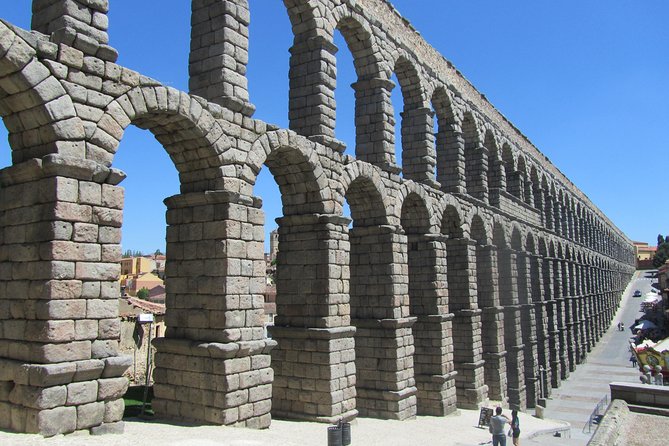 Segovia with Winery & Tasting Small Group Tour from Madrid - Lunch timing and the real cost of the day