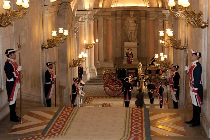 Skip the Line Royal Palace Madrid Exclusive Guided Tour - Monarchy symbols: the crown and the scepter
