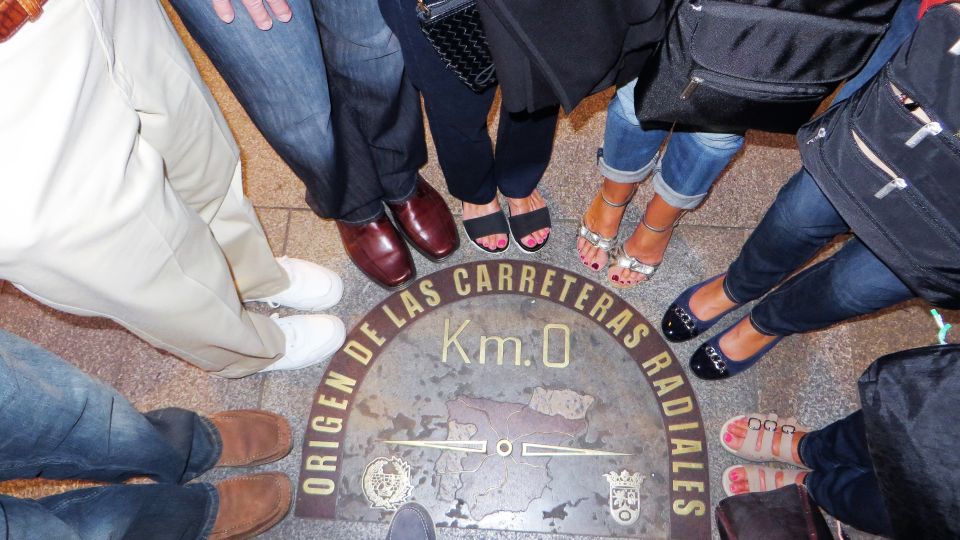 Tapas Crawl in Madrid Historical Quarter for Lunch or Dinner - Wine, Beer, and Soft Drinks: Sipping With Purpose