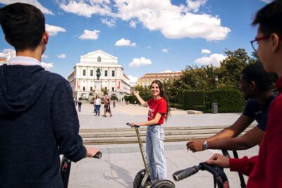The Old Down Town Segway Tour (Excellence since 2014) - Plaza de Isabel II training: how the tour keeps beginners from feeling stuck