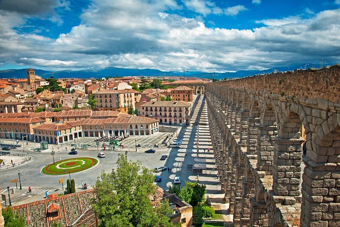 Toledo and Segovia Full Day tour from Madrid - Lunch and Free Time: Plan for Quick Choices