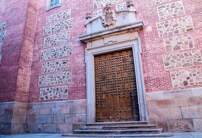Toledo and Segovia Private Tour with Hotel Pick Up from Madrid - Key highlights to look for