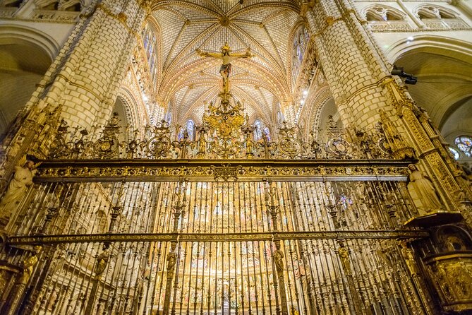 Toledo Day Trip from Madrid: Cathedral & Monuments - The start in Madrid: your first orientation at Plaza de San Miguel