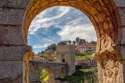 Toledo Day Trip From Madrid including Zip-line Ticket - Mirador del Valle: the quick bus tour and best first skyline photos
