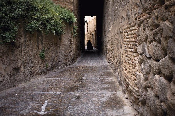 Toledo Day Trip from Madrid: Self-Guided Tour with 7 Monuments - Stop-by-stop: what each of the 7 included monuments is really about