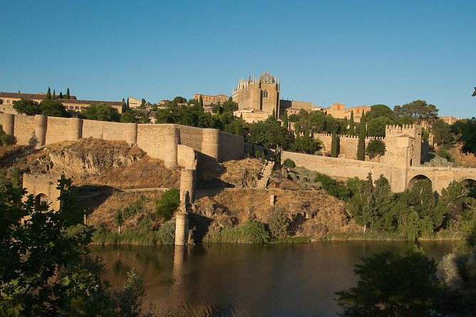 Toledo Highlights Tour for Explorers from Madrid - Mirador del Valle: Your First Big Toledo View