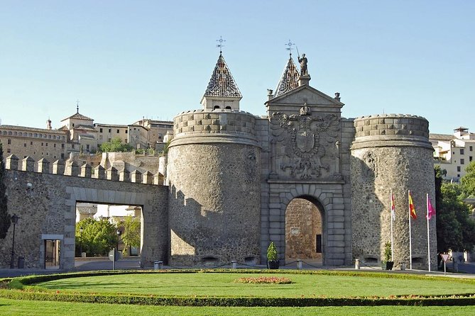 Toledo Tour from Madrid: Cathedral, Synagogue & St. Tome's Church - Pace, Group Size, and the Bilingual Headset Reality