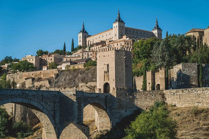 Toledo VIP TOUR with Private Transportation (max 5 people) - The ride in: Puente de Alcántara and the Tagus before the crowds