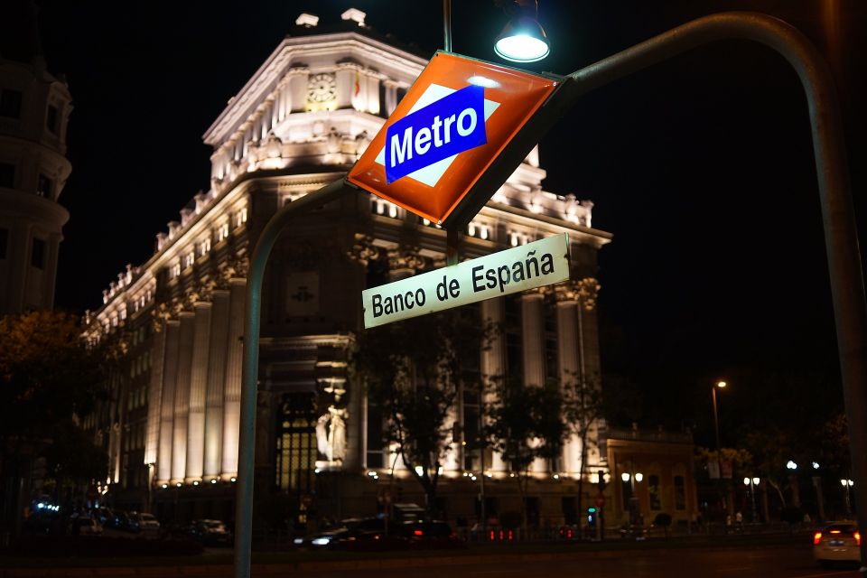 Tonight Madrid with optional Flamenco Show - Puerta del Sol and the twelve strokes tradition