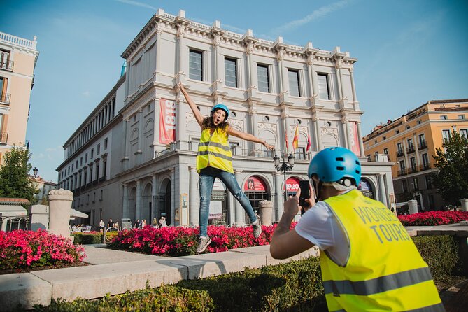 Tour in segway around the city in 1 hour - Helmet On: The First Minutes That Decide Whether You Enjoy It