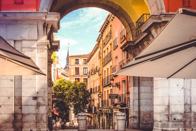 Tour "Madrid of the Austrias" | Old Town ❤️ - Puerta del Sol to Plaza Mayor: Madrid’s power squares in miniature