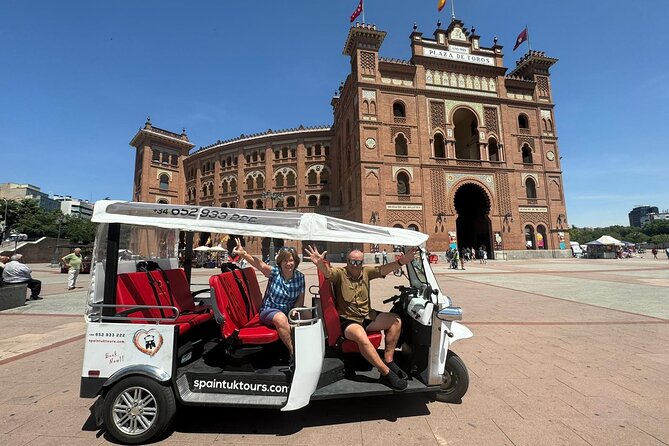 Tour Madrid: Royals, Plazas & Secrets 3H - From Plaza de la Lealtad to a quick Madrid orientation