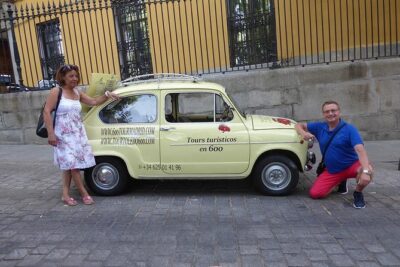 Touristic tour by classic car around Madrid - Inside the vintage Spanish classic car experience
