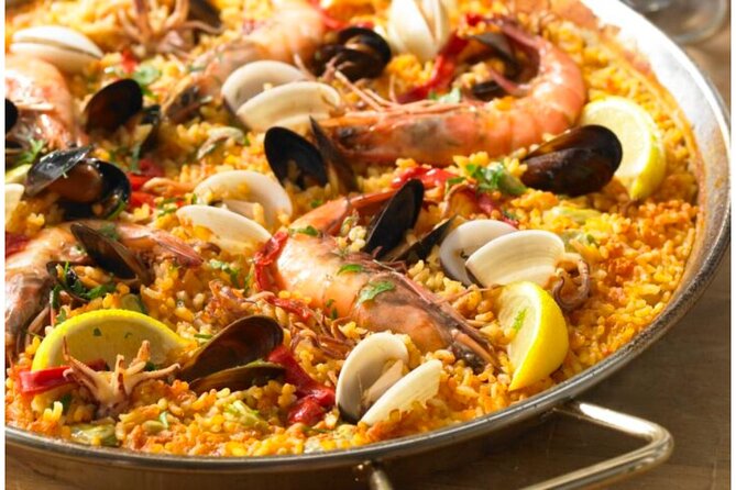 Traditional Paella & Sangría Workshop & Spanish Meal in Madrid - The shared meal: you eat what you cook, together