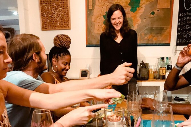 Traditional Paella & Sangría Workshop & Spanish Meal in Madrid - Who should book this workshop (and who might not love it)