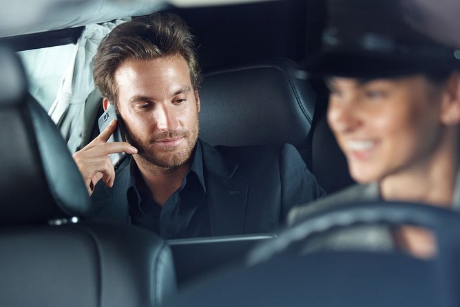 Transfers Madrid Airport to Madrid Center in Vans up to 7 Passengers - The Real Job: Getting From Madrid Airport to the Center, Stress-Free