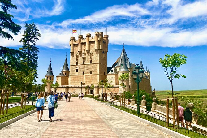 Travel through Segovia and Avila in a Small Group from Madrid - Arrival in Ávila: Walls First, Questions Later