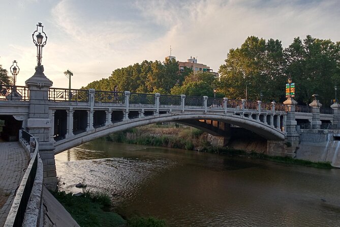 Tuk Tuk Tour Madrid 90 mins - Key highlights to know before you go