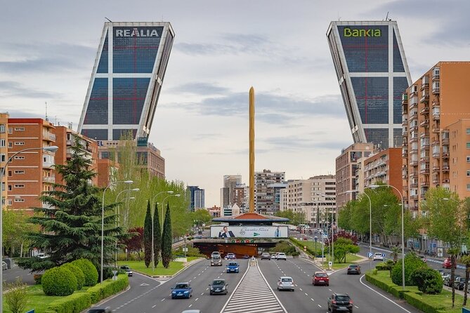 Tuk Tuk Tour Madrid 90 mins - What the “free admission ticket” means for you