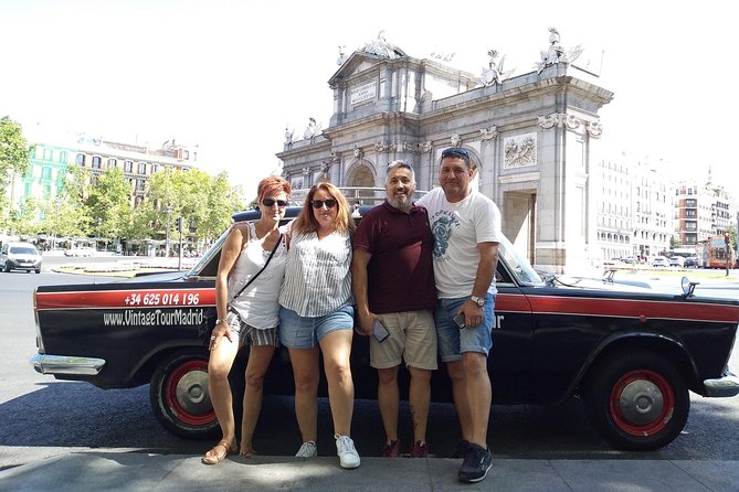 Vintage Tour Madrid Taxi 1500 - Key Points at a Glance