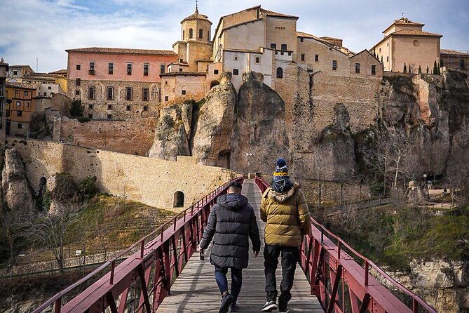 Visit Cuenca and a Vineyard in Spanish Tuscany from Madrid - Bodegas Enrique Moreno: sunset wine tasting with the owner