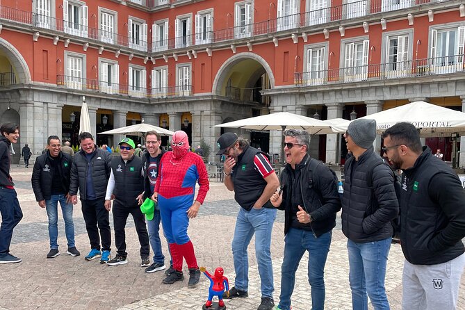 Walking tour around the center of Madrid - The guides: where the experience really shines
