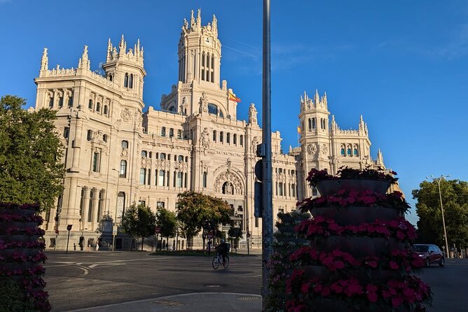 Walking Tour of Madrid Modern - Calle de Alcalá: The Long Street That Teaches City Scale