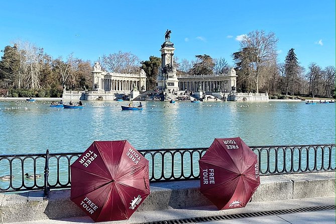 Walking Tour of Madrid Modern - Puerta del Sol: Where Madrid’s Center Energy Starts