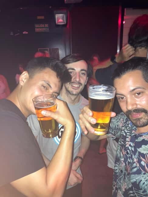 Wild Night Pub Crawl: Free Shots, Games & VIP Club Entry! - Drinks, Money, and How to Avoid a Late-Night Budget Surprise