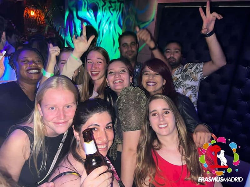 Wild Night Pub Crawl: Free Shots, Games & VIP Club Entry! - The Big Risk: Missing the Guide or Being Hard to Reach