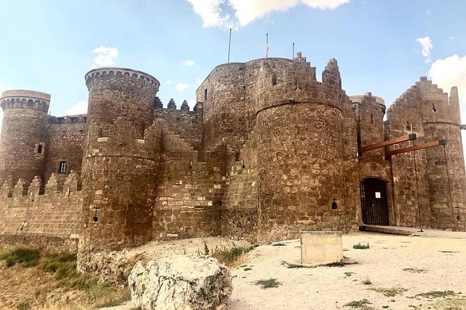 Windmills of Don Quixote Wine Tour & Tasting from Madrid - Lunch Timing: Enjoy Local Food, but Budget Because Lunch Isn’t Included