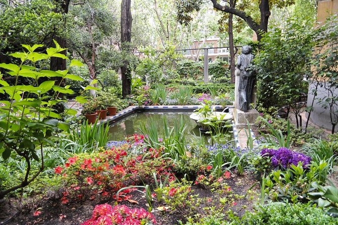 Your Best Day in Madrid - Private Custom Tour - El Rastro and Lavapiés: Madrid After the Monuments